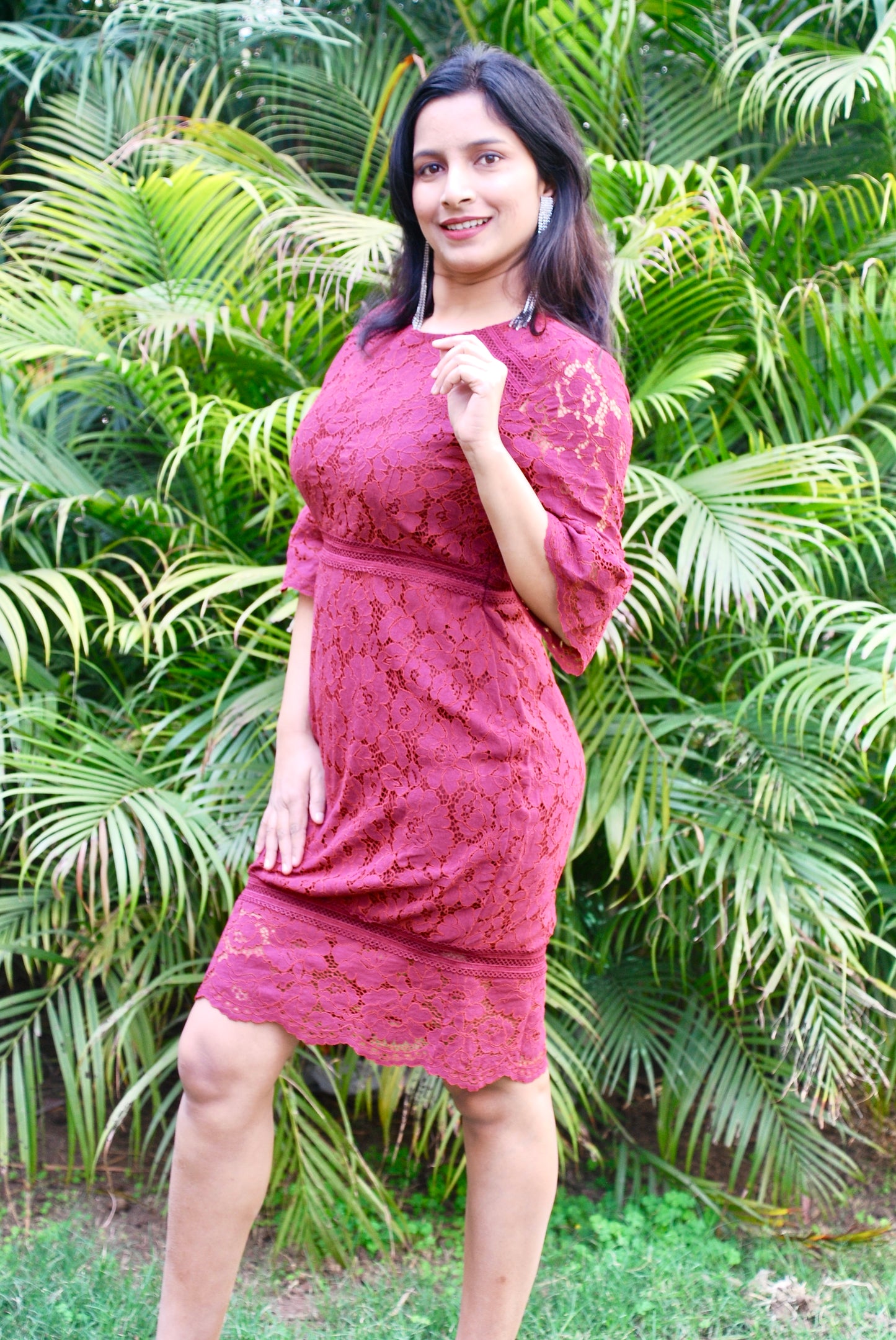 Women Empire Waist Lace Fabric Maroon Dress